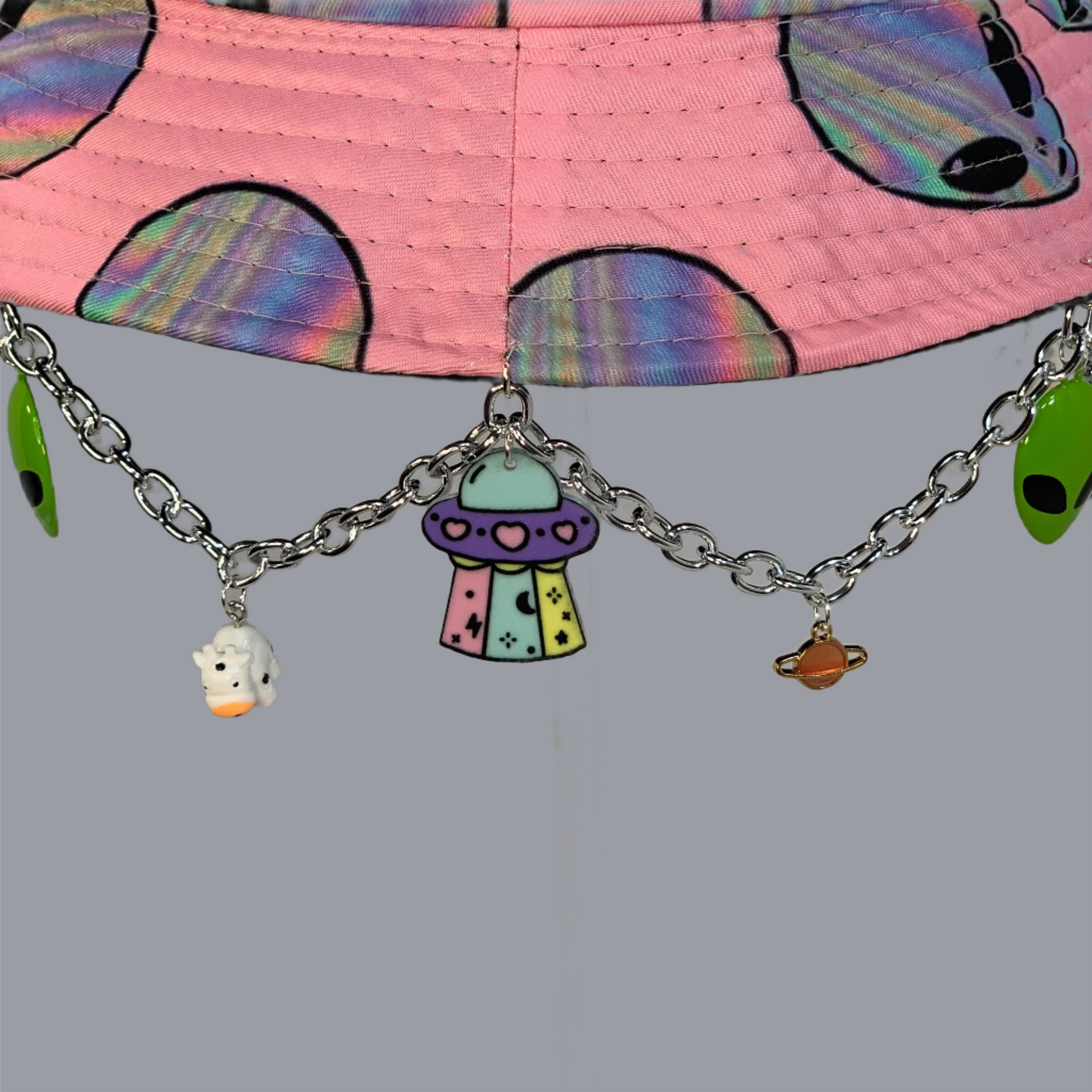 Alienated Abduction! Cute Alien and Cows Charms and Chain Bucket Hat