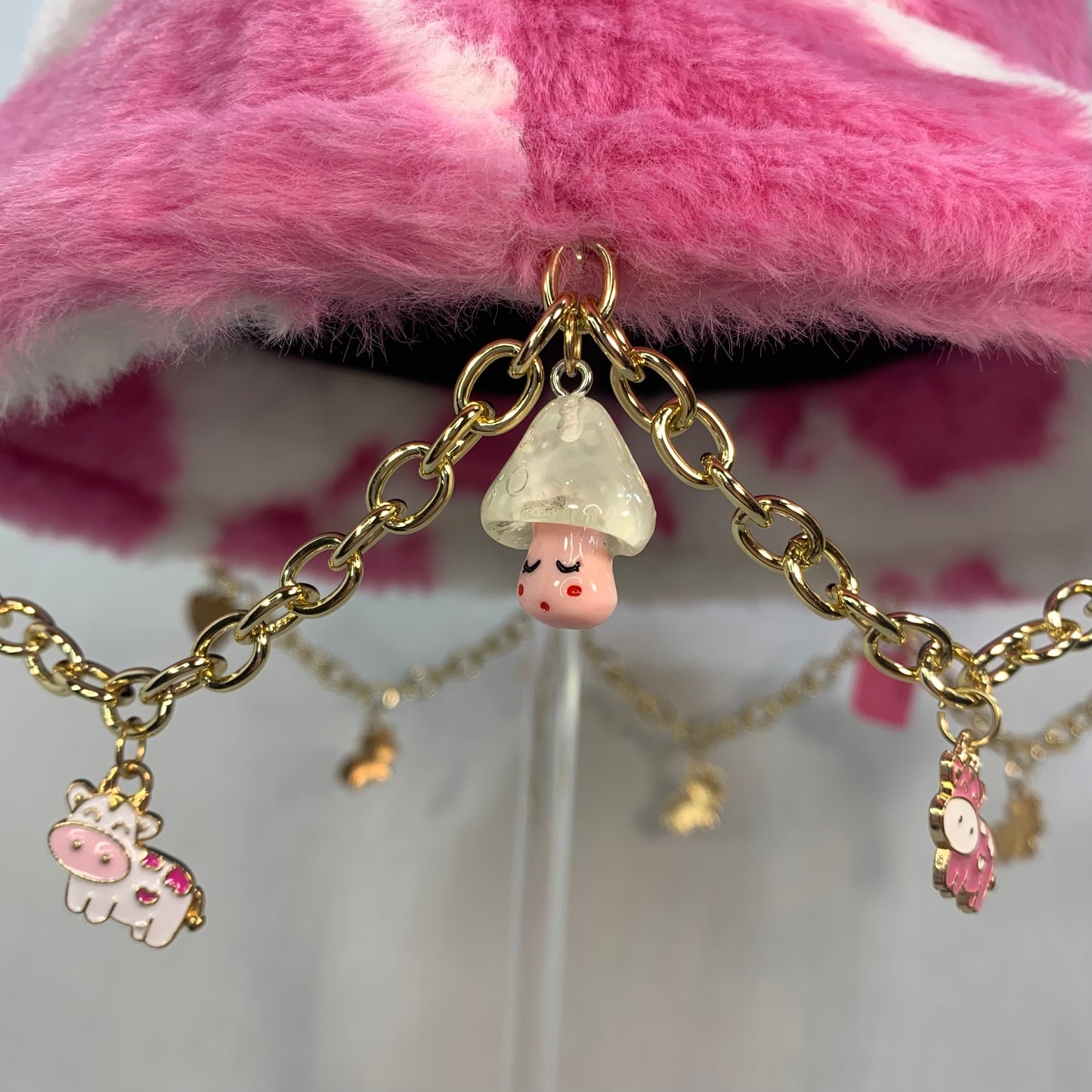 Strawberry Milk Vibes! Pink Cow Charms and Chain Faux Fur Bucket Hat