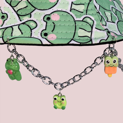 I Leaping Love Frogs! Kawaii Frog Charms and Chain Bucket Hat