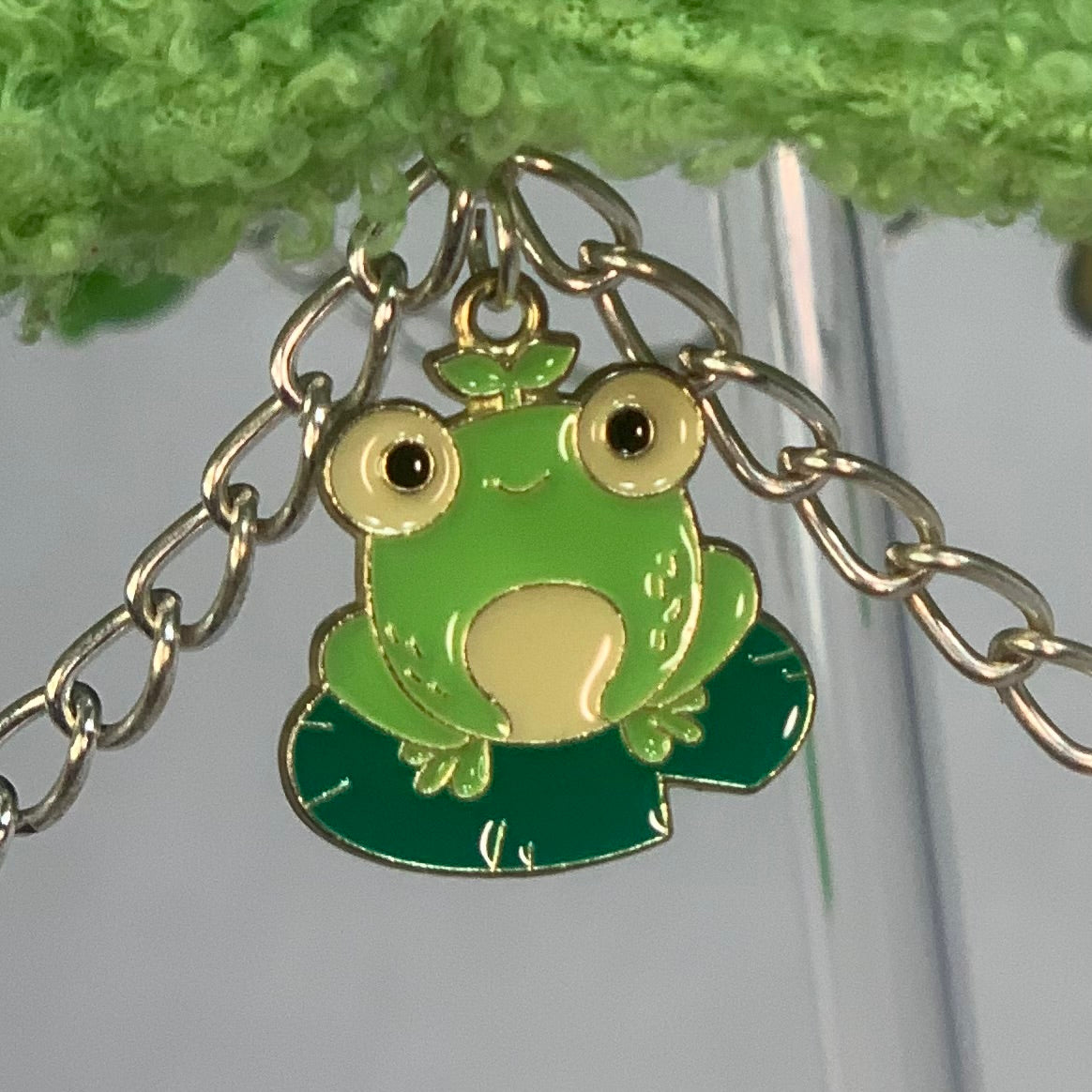 Are You Ribbit? Happy Frog Chain and Charm Bucket Hat