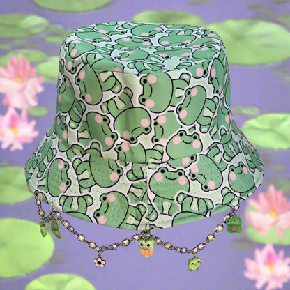 I Leaping Love Frogs! Kawaii Frog Charms and Chain Bucket Hat