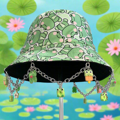 I Leaping Love Frogs! Kawaii Frog Charms and Chain Bucket Hat