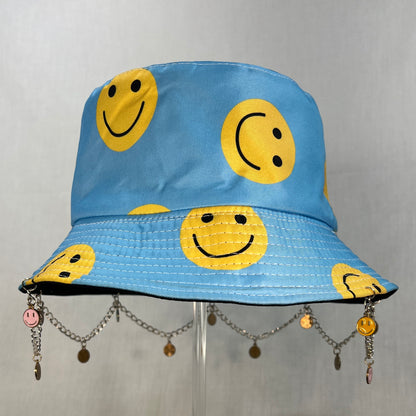 Happy Hippie! Chain and Charm Bucket Hat