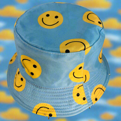 Happy Hippie! Chain and Charm Bucket Hat