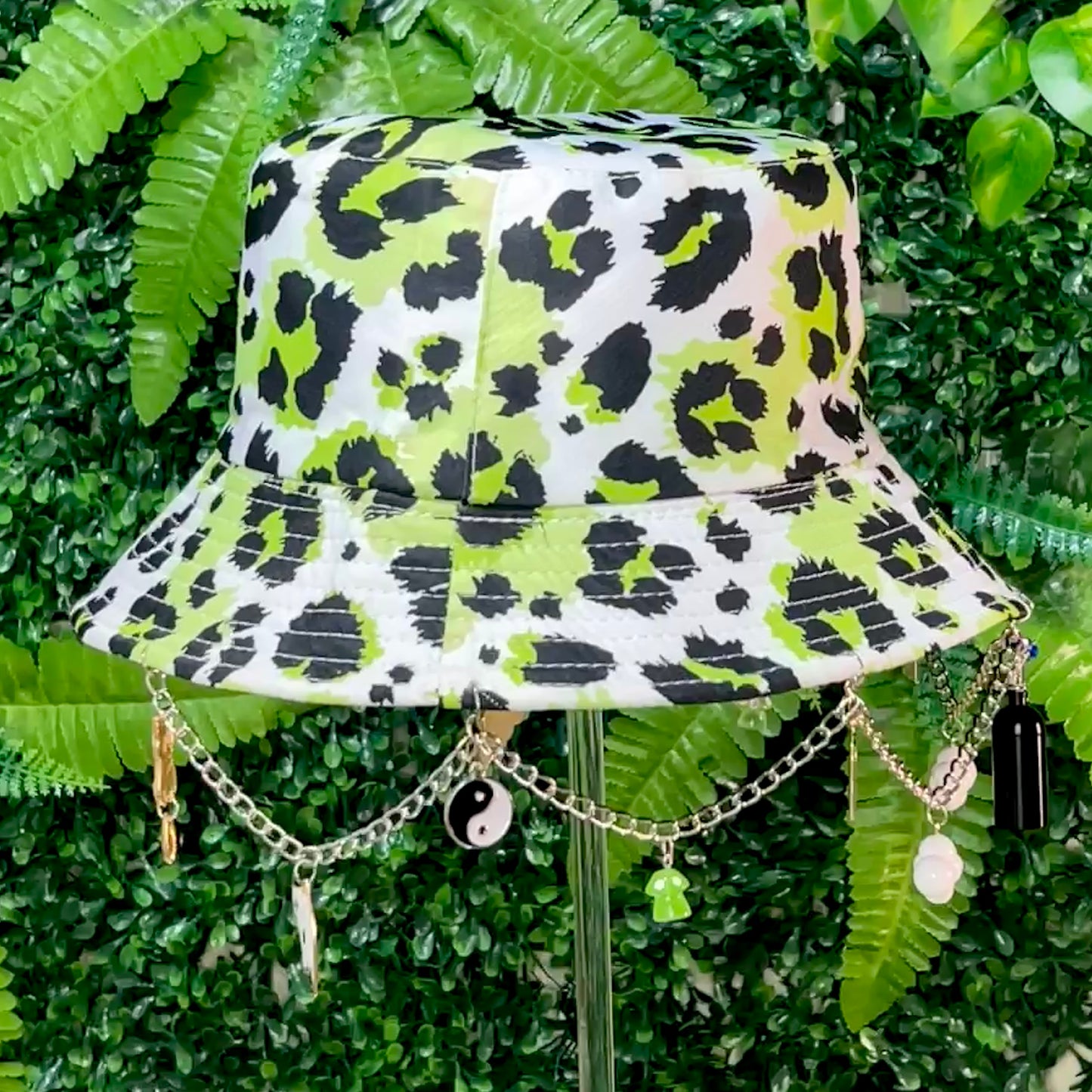 Wild Green Cat Bucket Hat