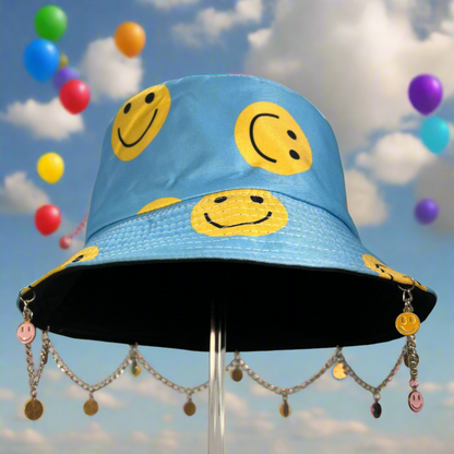 Happy Hippie! Chain and Charm Bucket Hat