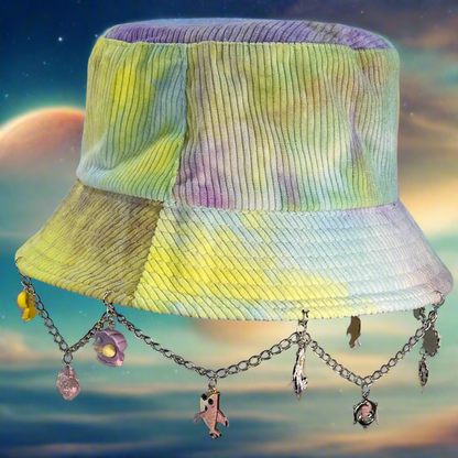 Surfing Corduroy Waves! Sea Life Chain and Charm Bucket Hat